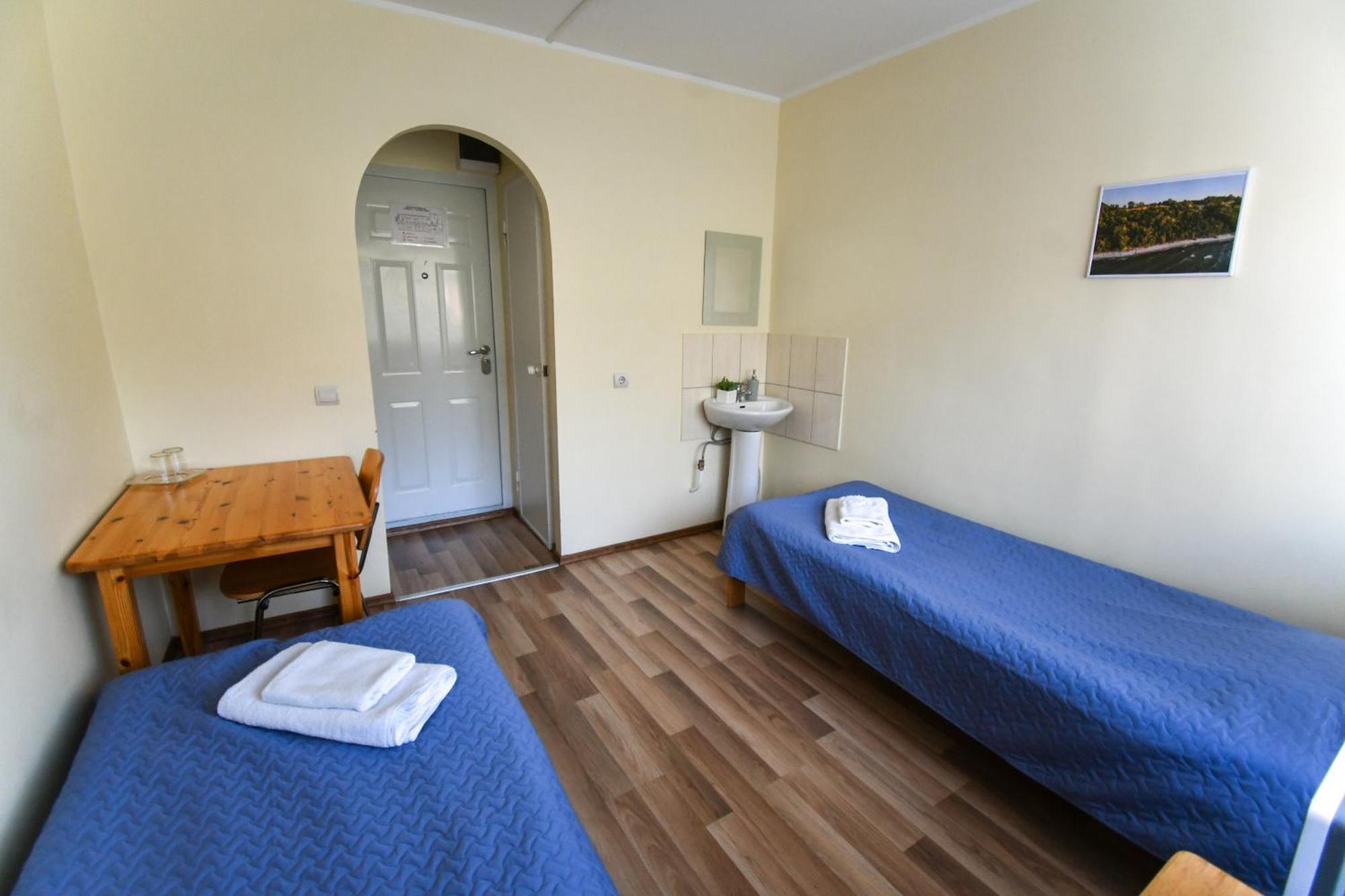 Hostel Nele Jõhvi Exteriör bild
