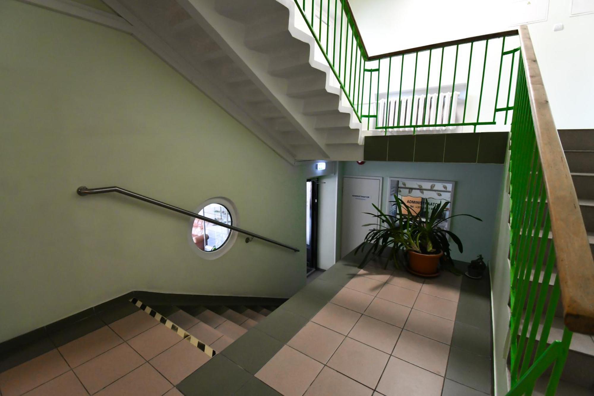 Hostel Nele Jõhvi Exteriör bild